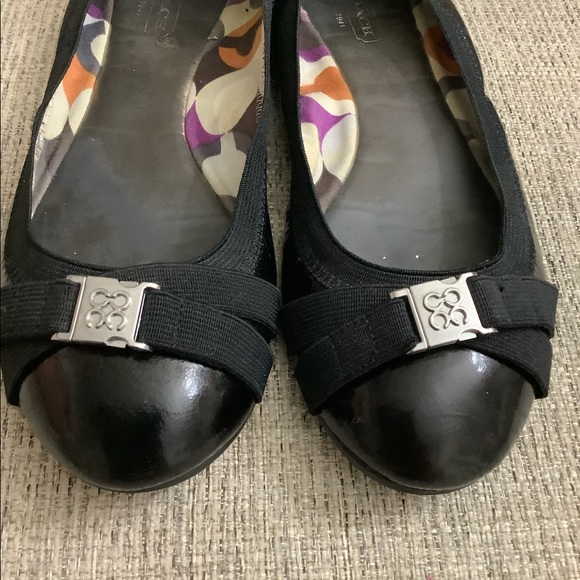 Womens Coach flats-size 6 1/2 - Picture 3 of 12